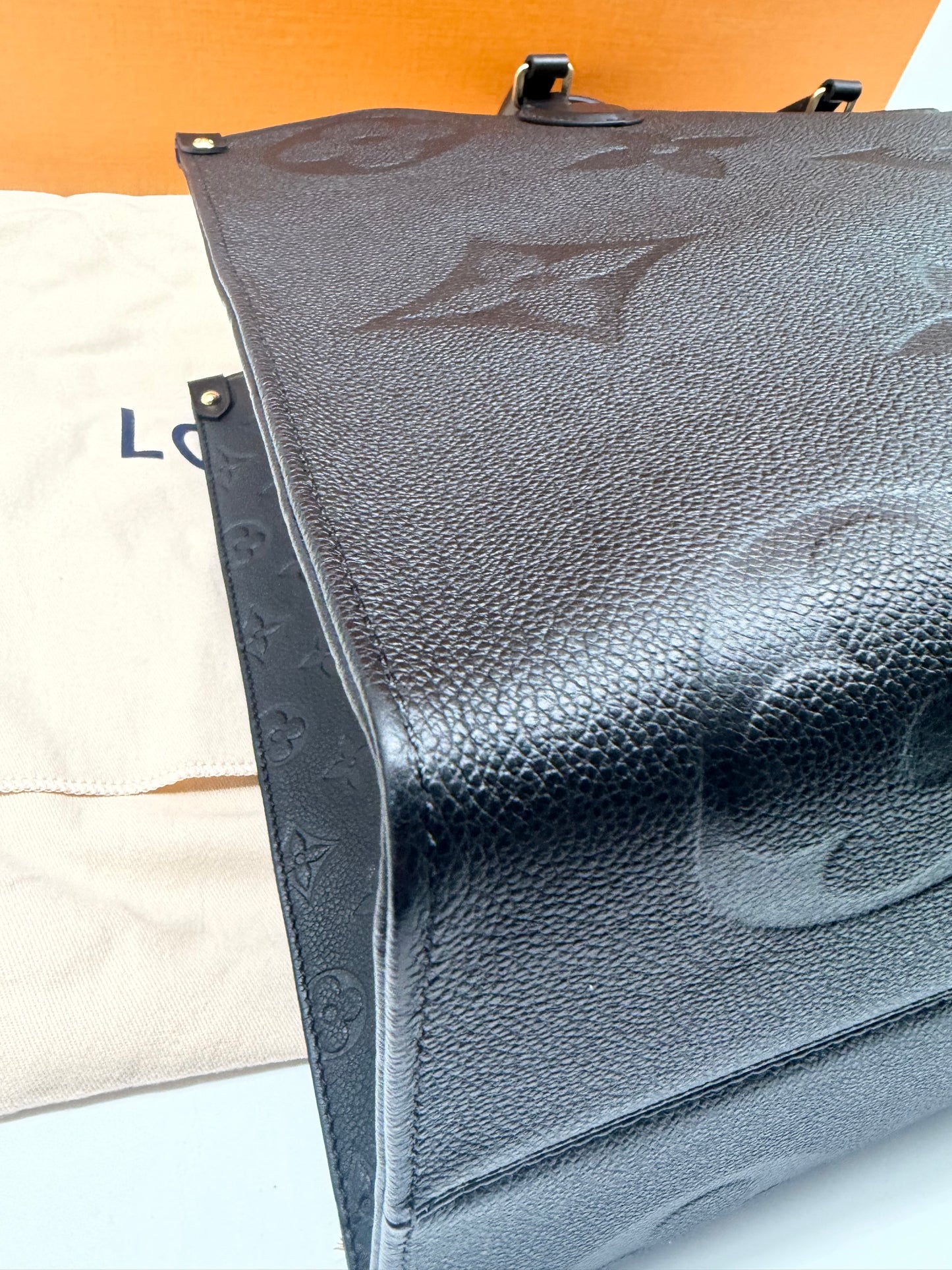 Louis Vuitton Onthego GM Shopper Empreinte Schwarz Monogram