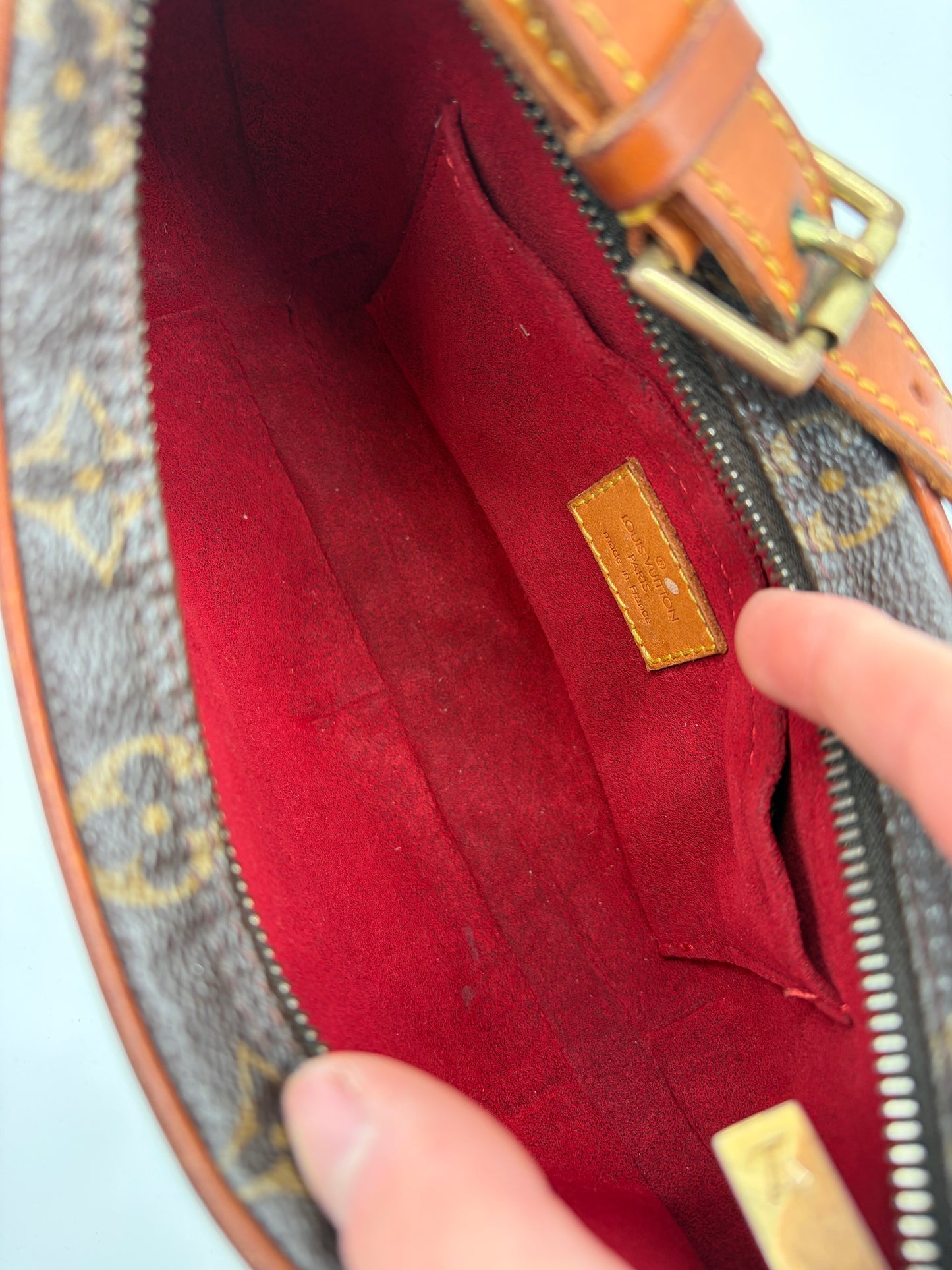 Louis Vuitton Monogram Canvas Croissant PM Handtasche