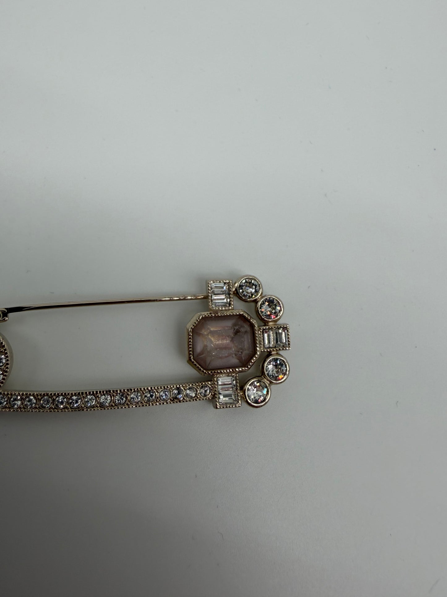 Chanel Coco Mark Brosche Strass