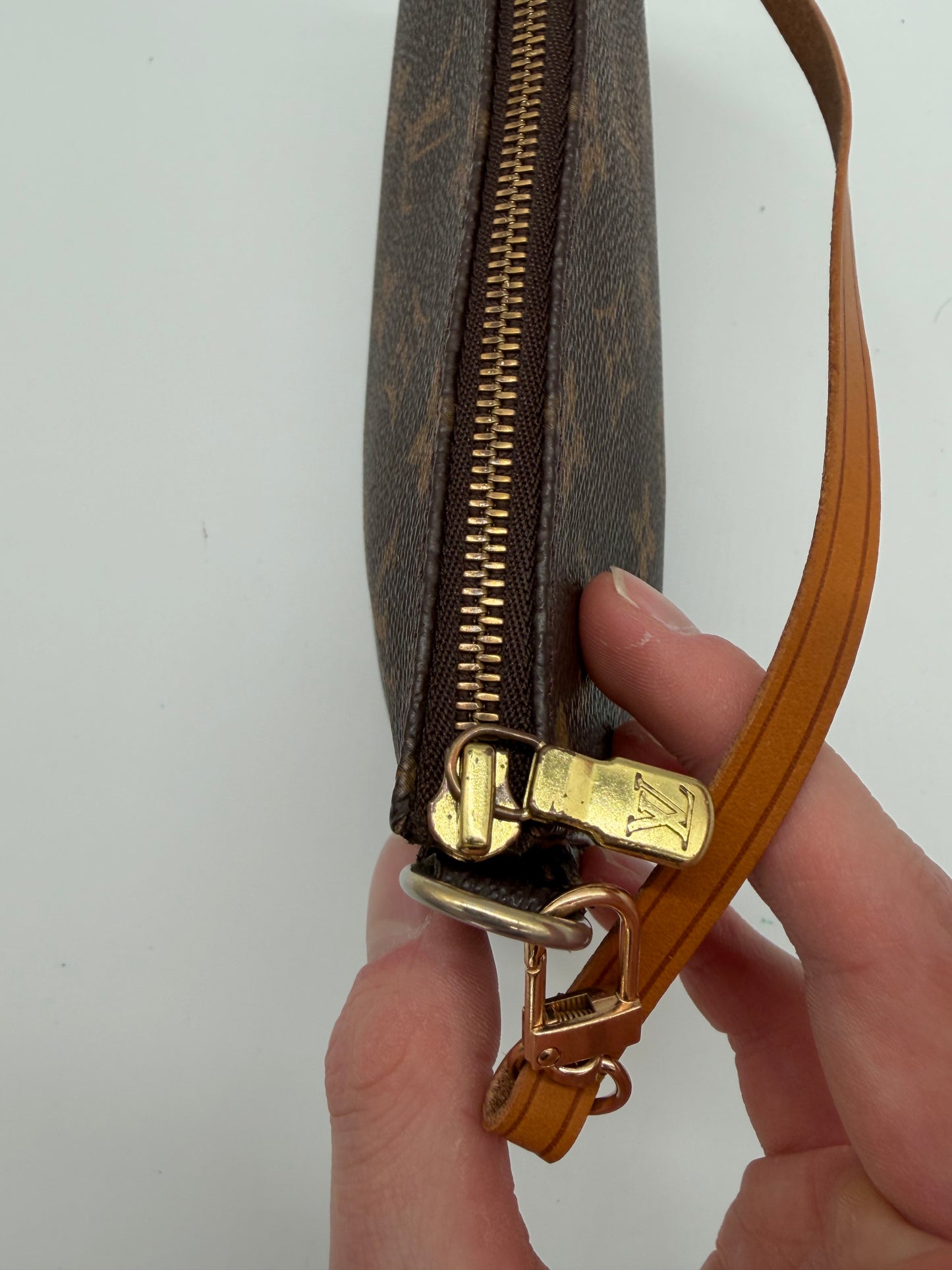 Louis Vuitton Monogram Pochette Accessoires Handtasche