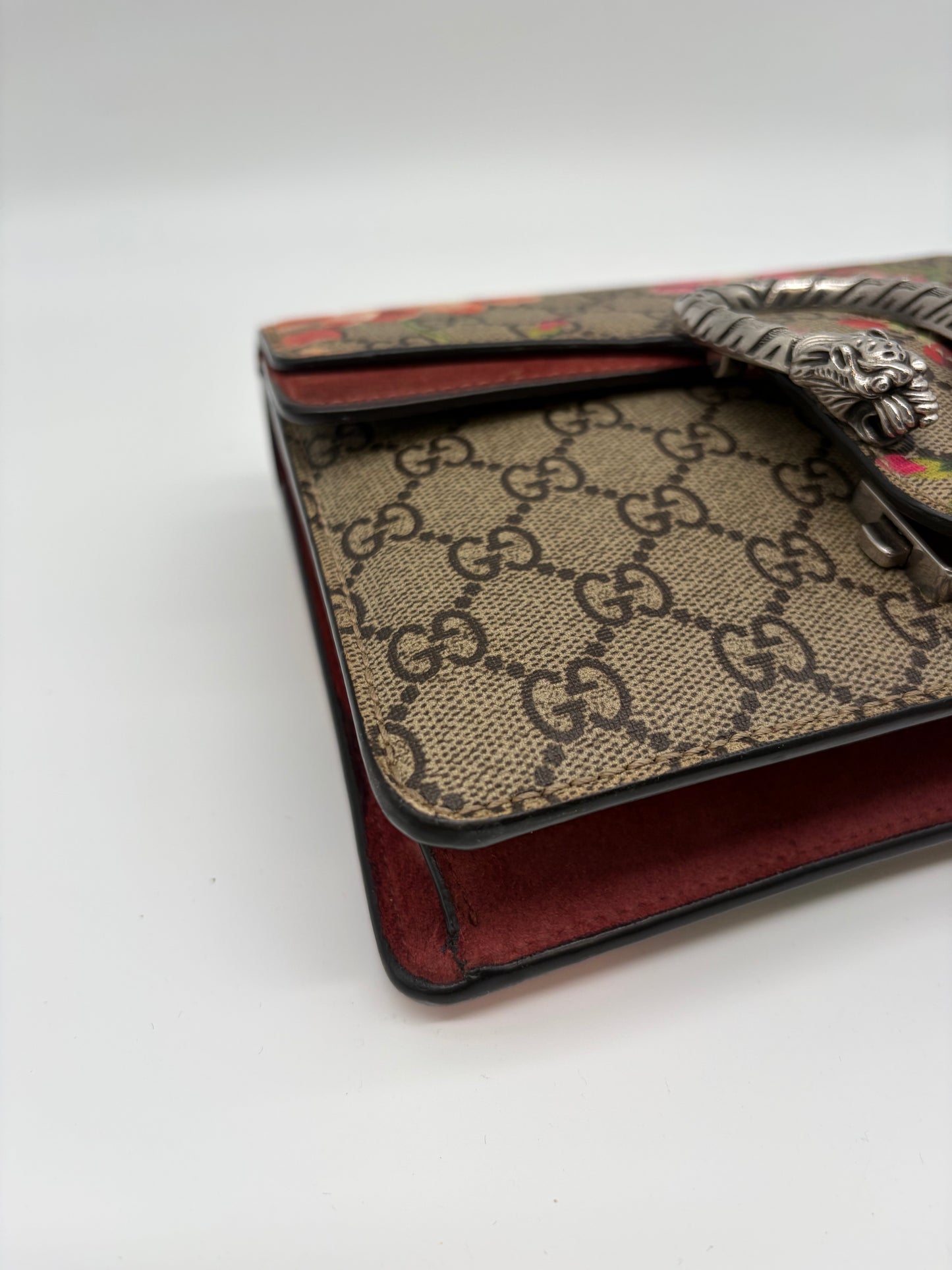 Gucci Dionysus GG Supreme Flora Schultertasche