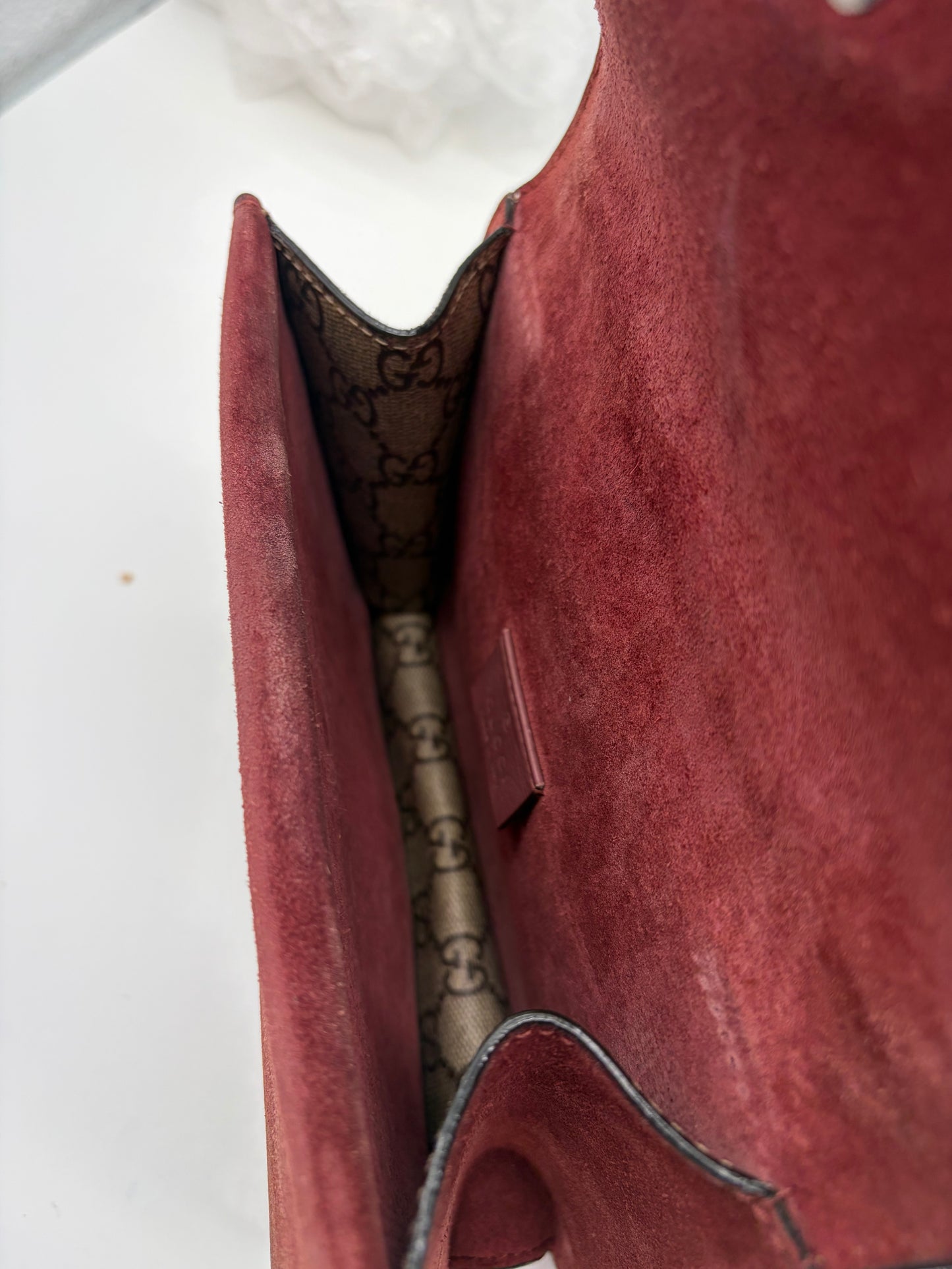 Gucci Dionysus GG Supreme Flora Schultertasche