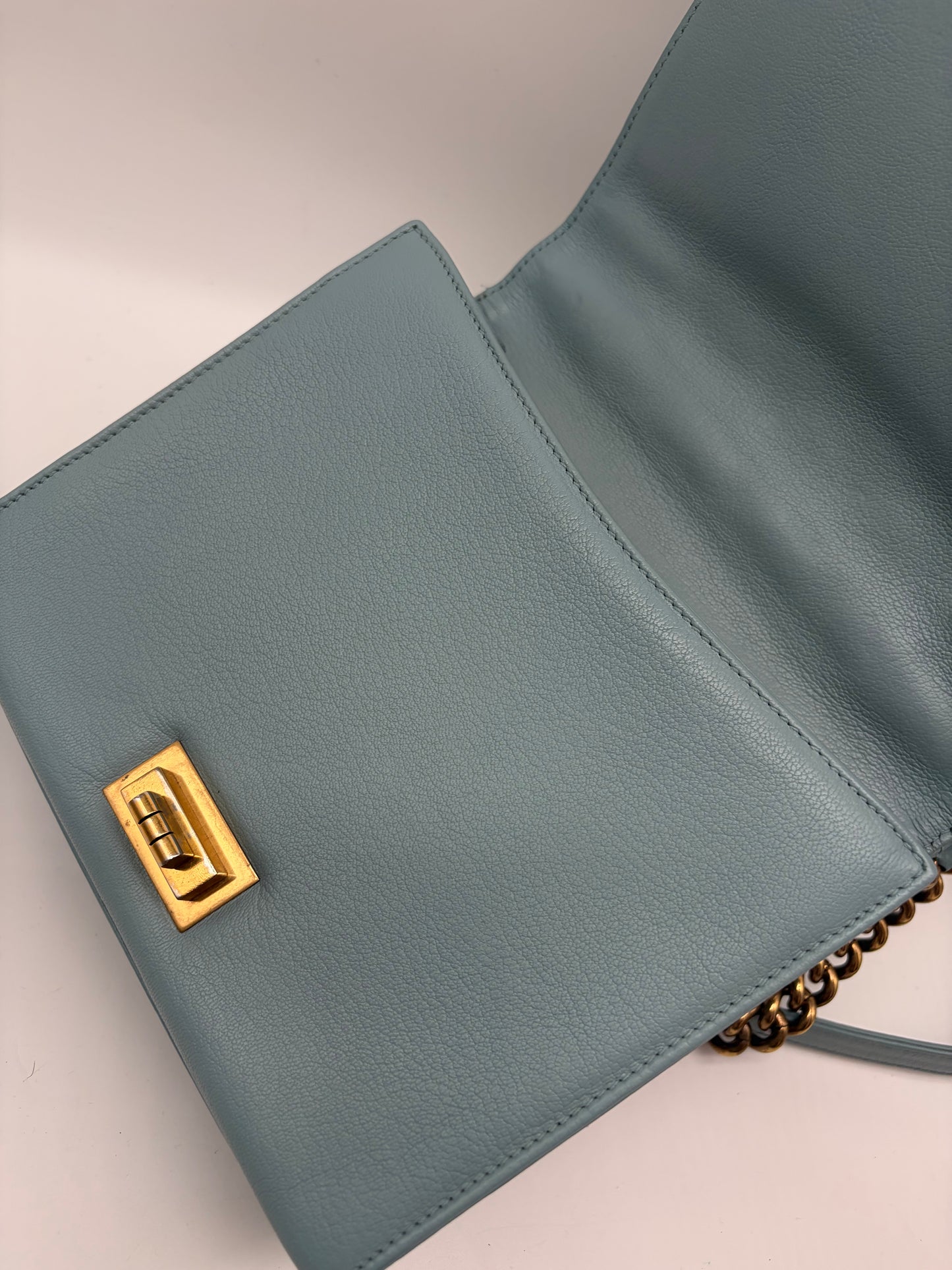 Chanel Rita Flap Bag Handtasche Hellblau Gold Hardware