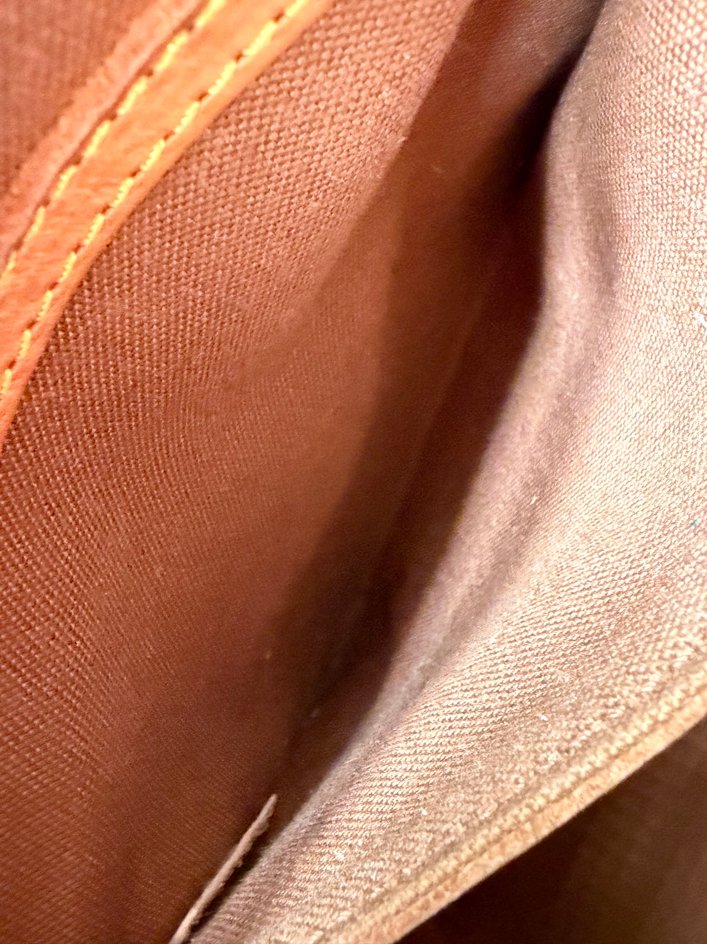 Louis Vuitton Alma PM Monogram Handtasche