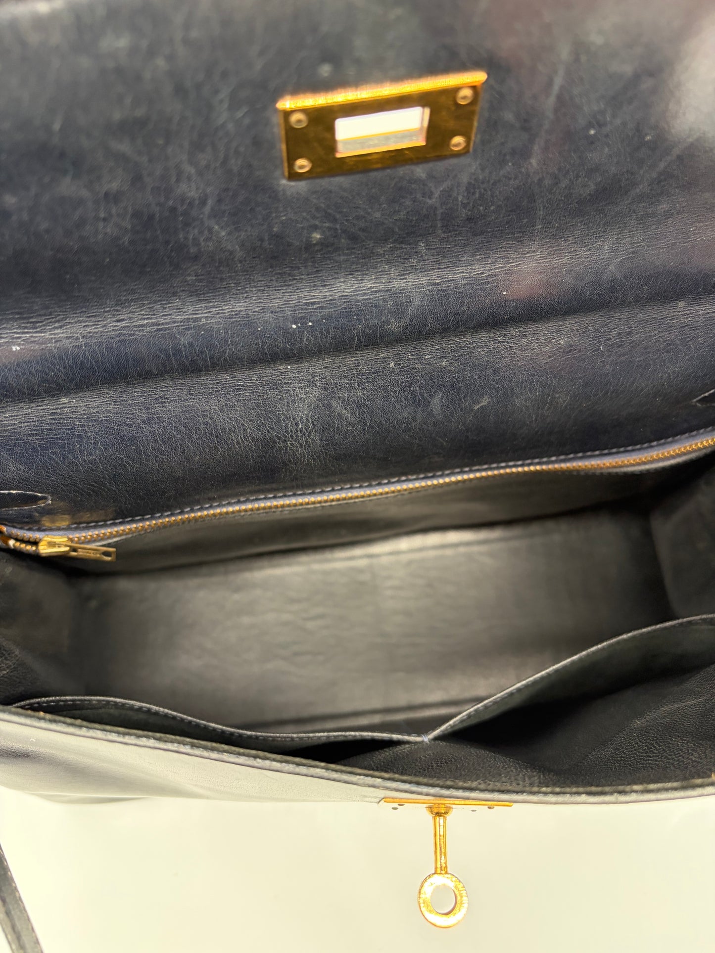 Hermès Kelly 32 Handtasche Navy Kalbsleder