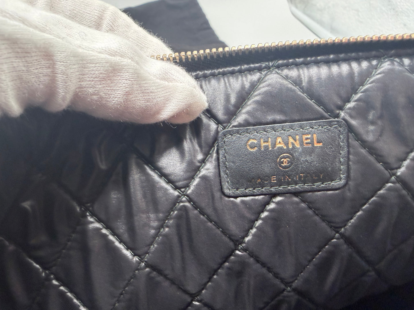 Chanel Large Boy Clutch Caviarleder schwarz GHW