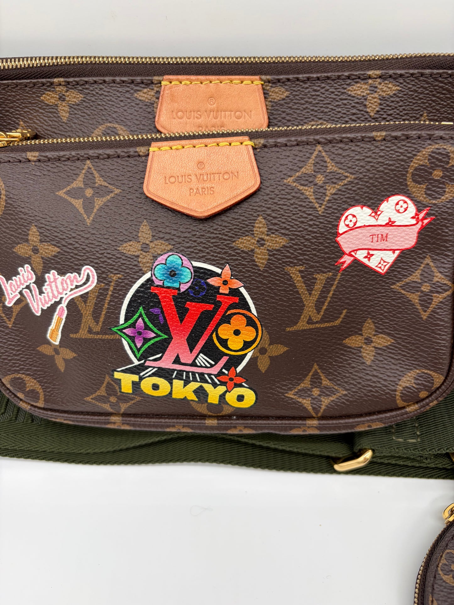 Louis Vuitton Multi Pochette Accessoires My World Tour Special Edition