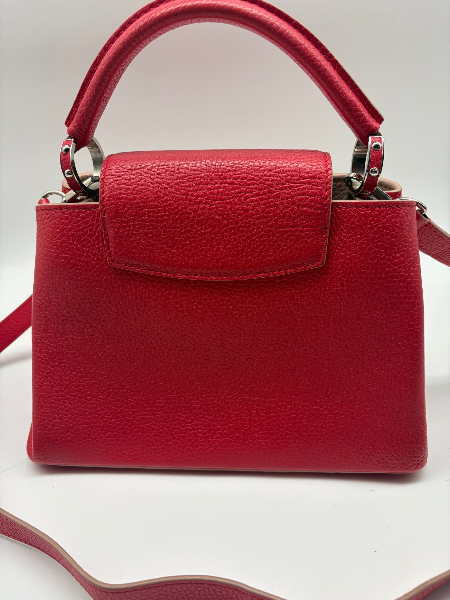 Louis Vuitton Capucines BB Taurillon mit Schultergurt