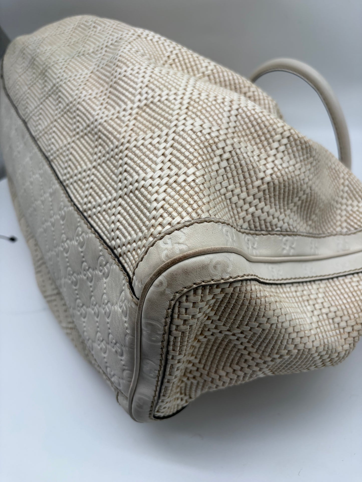 Gucci Guccissima Sukey Tote Bag Large Diamant weiß
