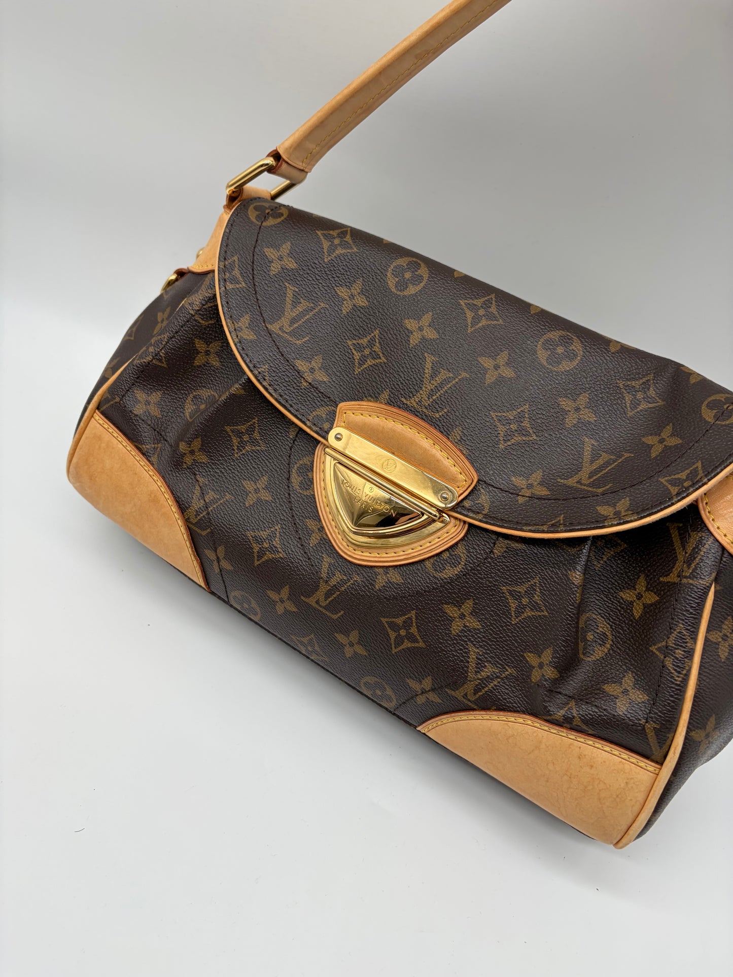Louis Vuitton Monogram Beverly MM Schultertasche