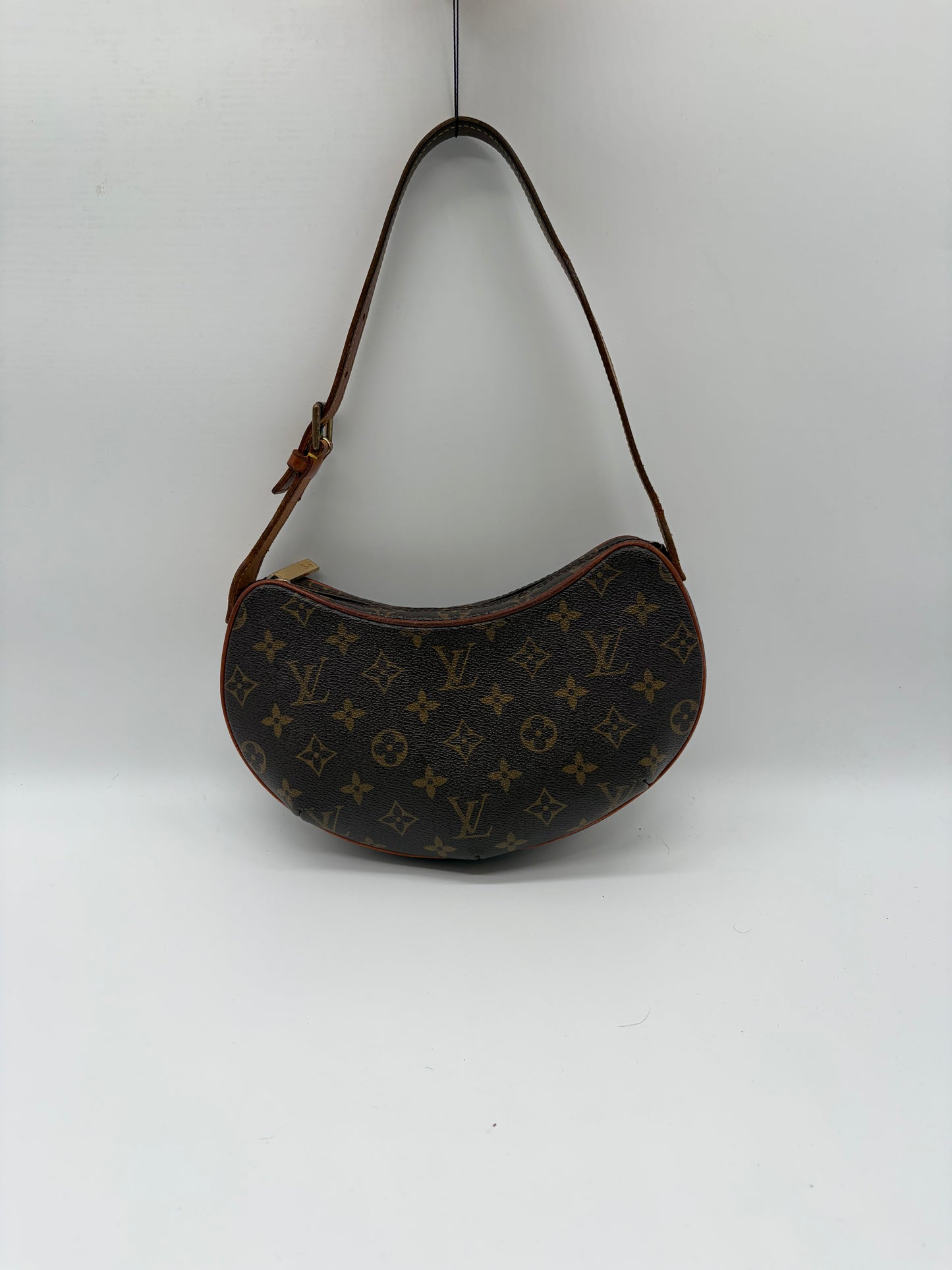 Louis Vuitton Monogram Canvas Croissant PM Handtasche