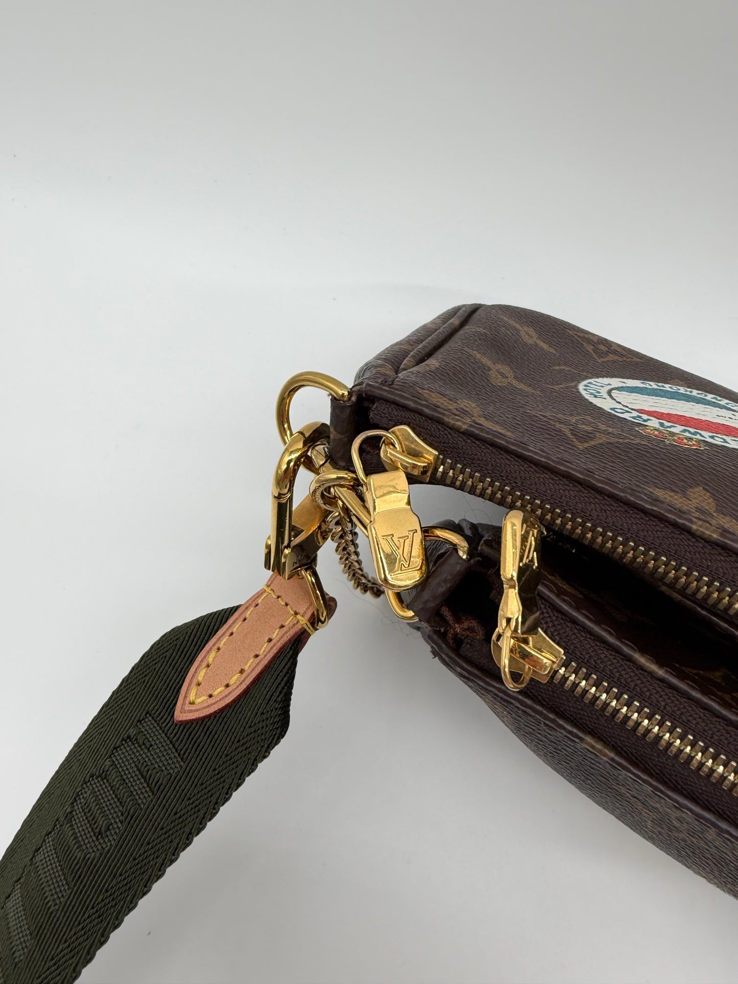 Louis Vuitton Multi Pochette Accessoires My World Tour Special Edition