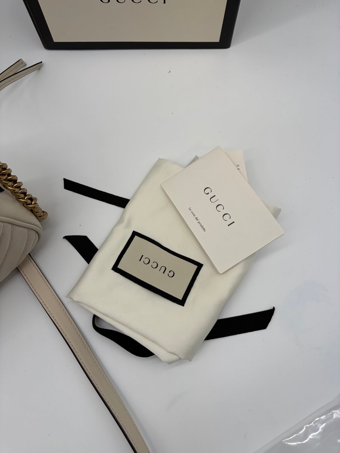 Gucci GG Marmont Beige Schultertasche