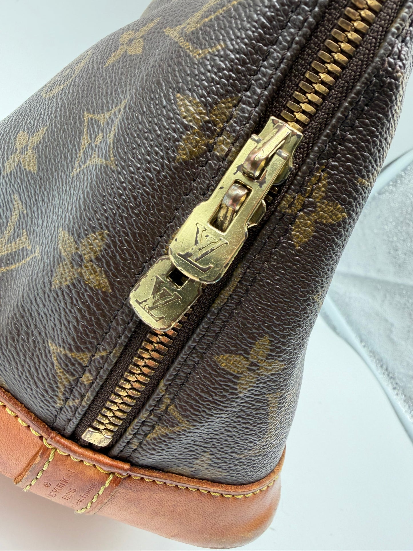 Louis Vuitton Alma PM Monogram Handtasche