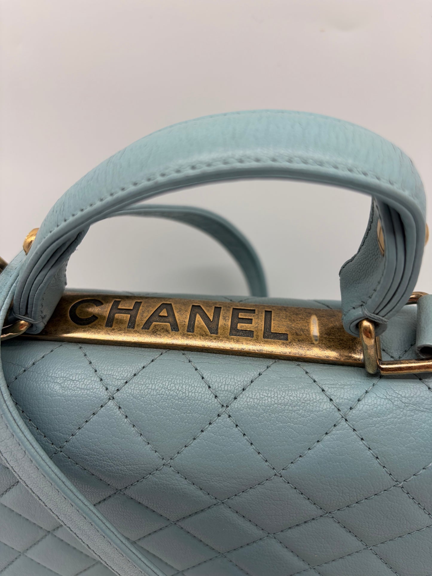 Chanel Rita Flap Bag Handtasche Hellblau Gold Hardware