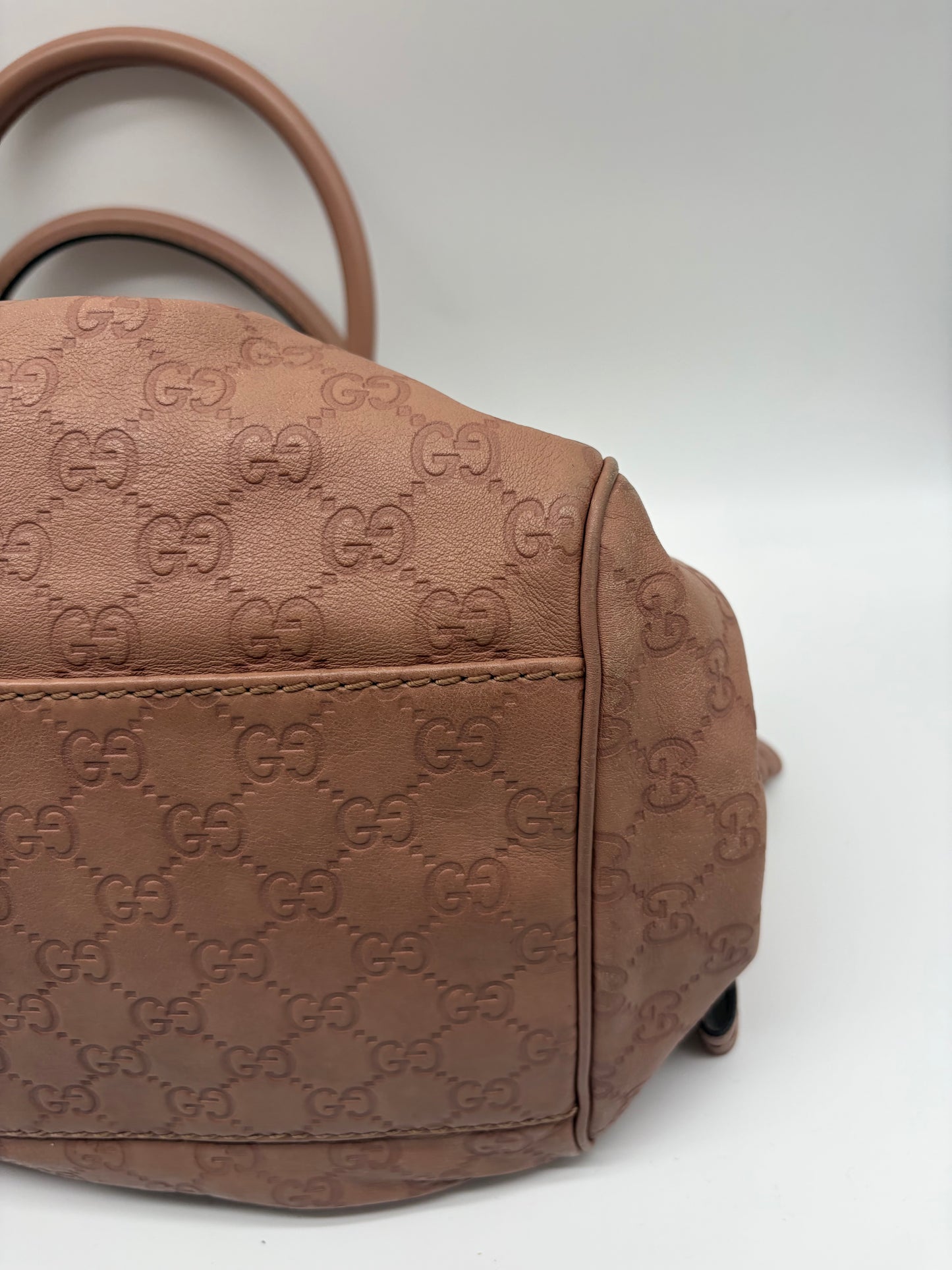 Gucci Sukey Satchel Nude Rosa Schultertasche