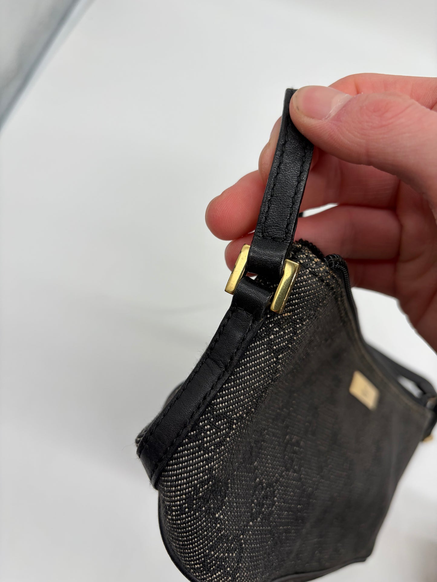 Gucci Canvas Boat Pochette Schwarz Canvas