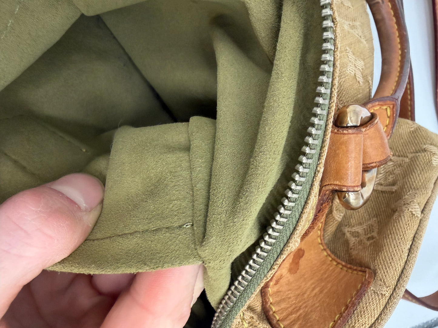 Louis Vuitton Monogram Denim Neo Speedy grün mit Schultergurt