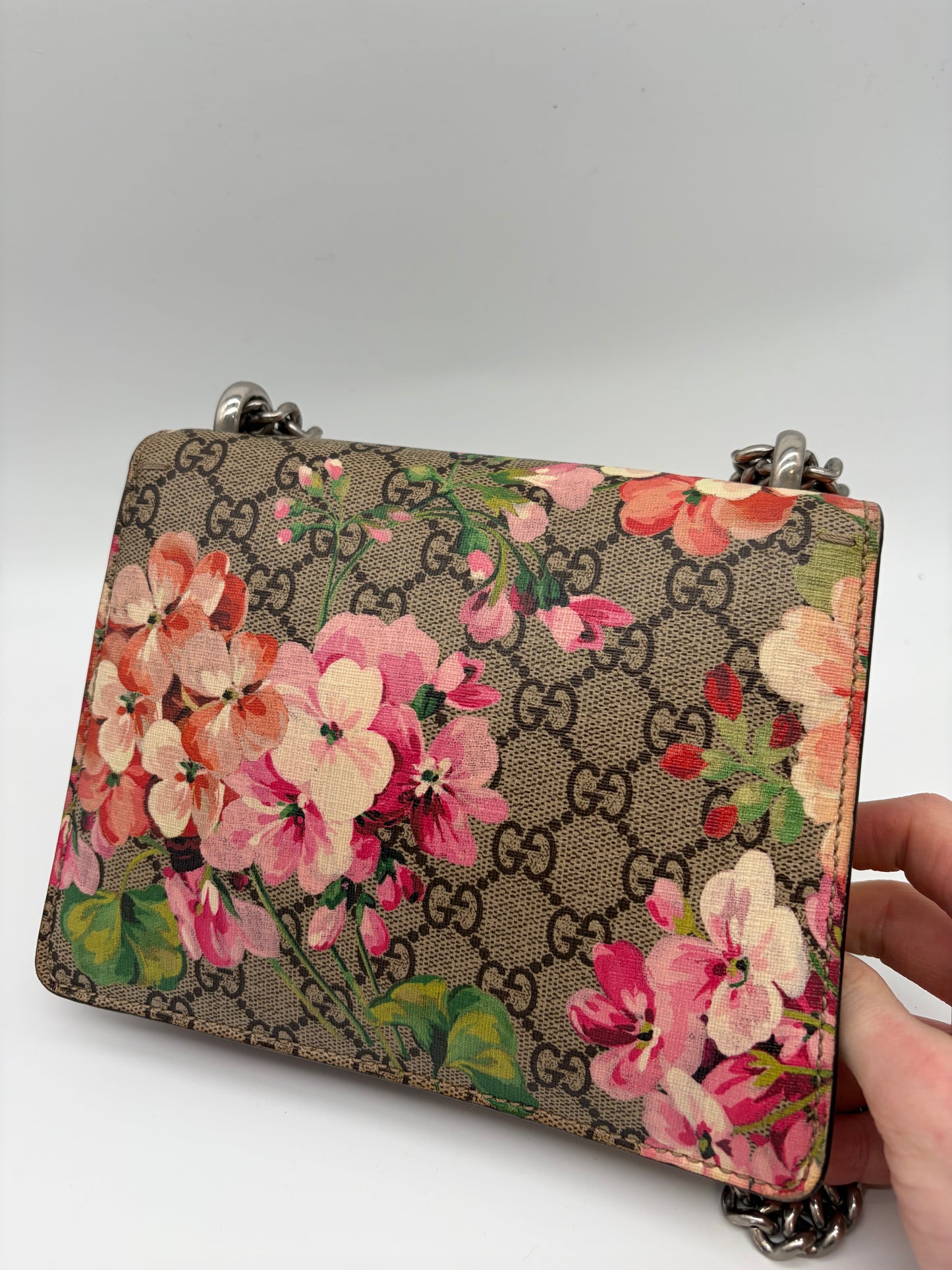 Gucci Dionysus GG Supreme Flora Schultertasche