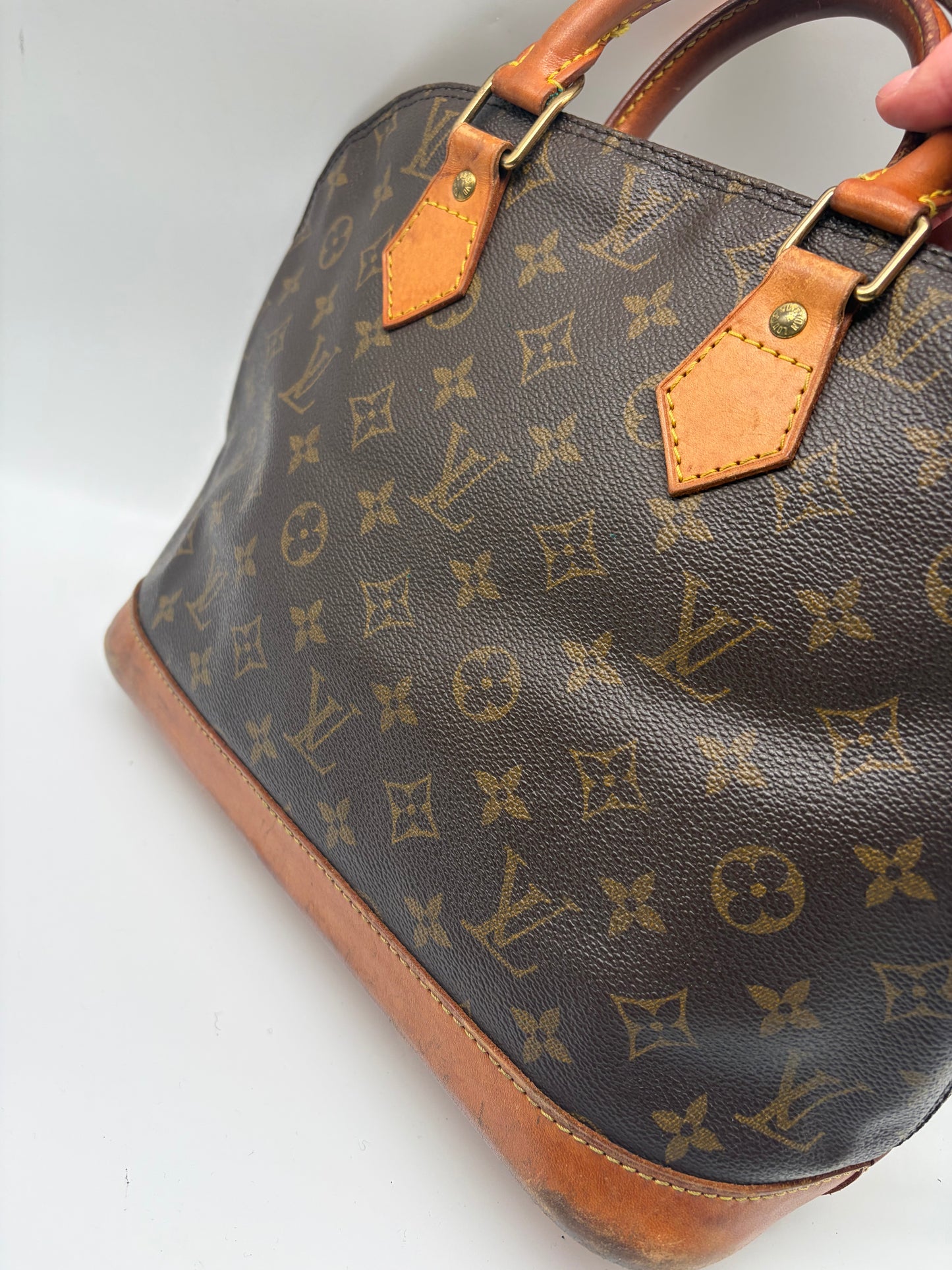 Louis Vuitton Alma PM Monogram Handtasche