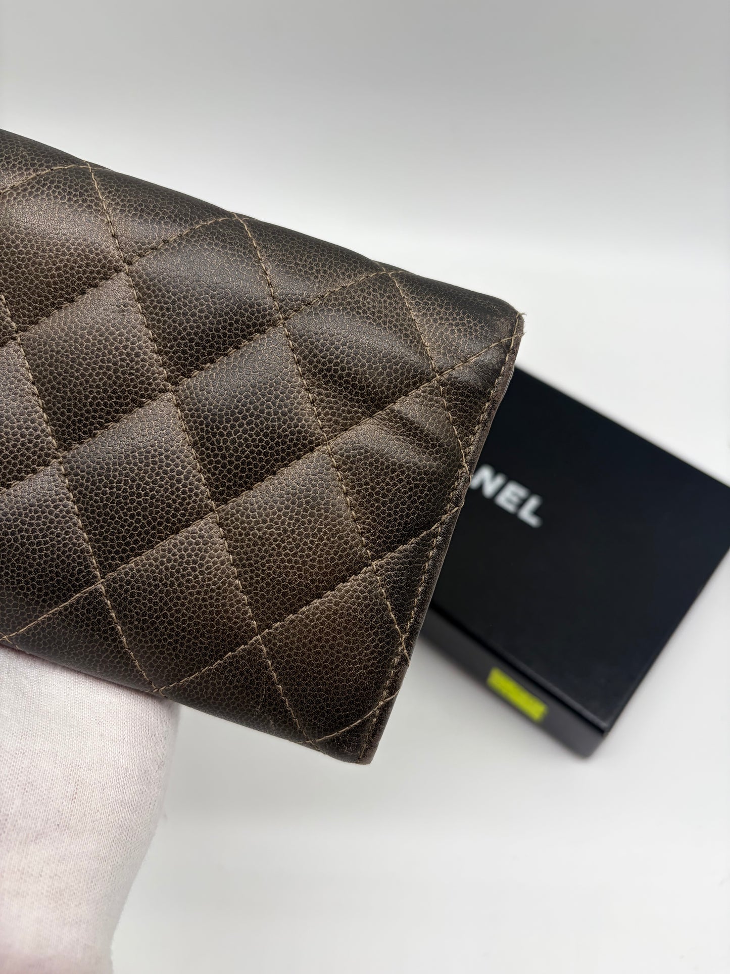 Chanel Caviar Matelasse Long Wallet Bronze/ Braun