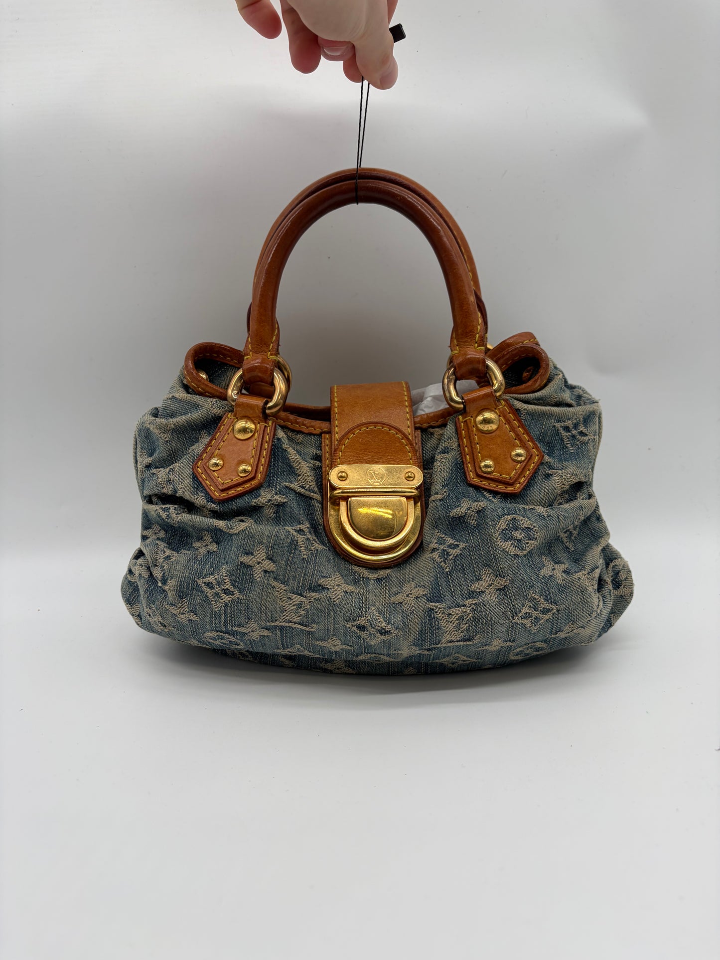 Louis Vuitton Pleaty Monogram Denim Handtasche