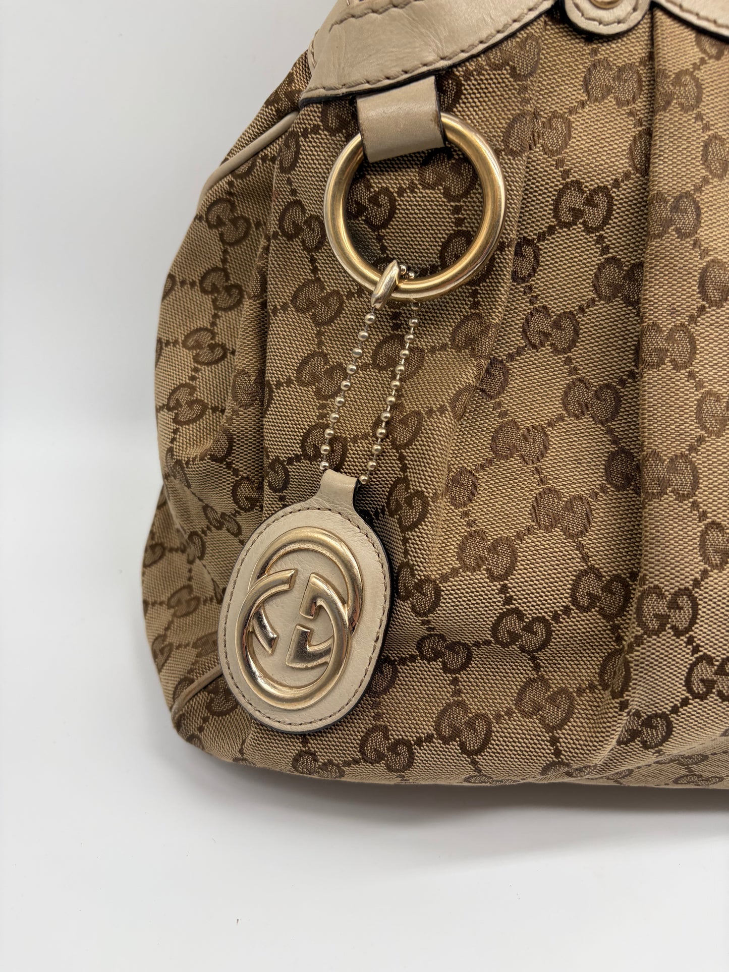 Gucci Sukey Medium Tote beige weiß Handtasche