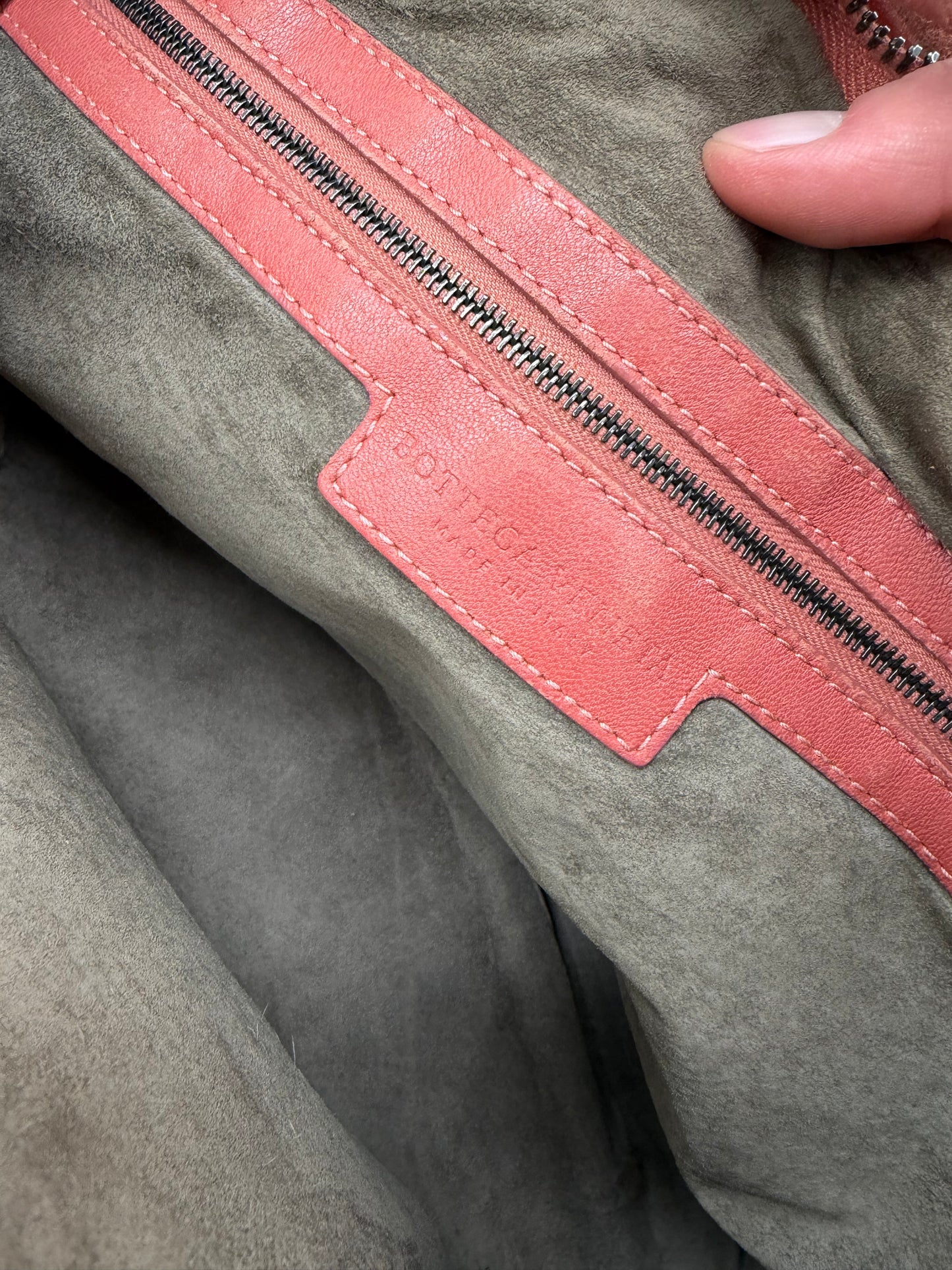 Bottega Veneta Intrecciato Hobo Leder-Handtasche