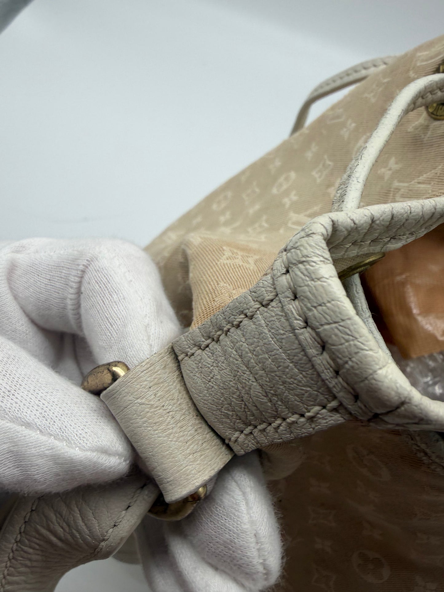 Louis Vuitton Monogram Mini Lin Noé Weiß