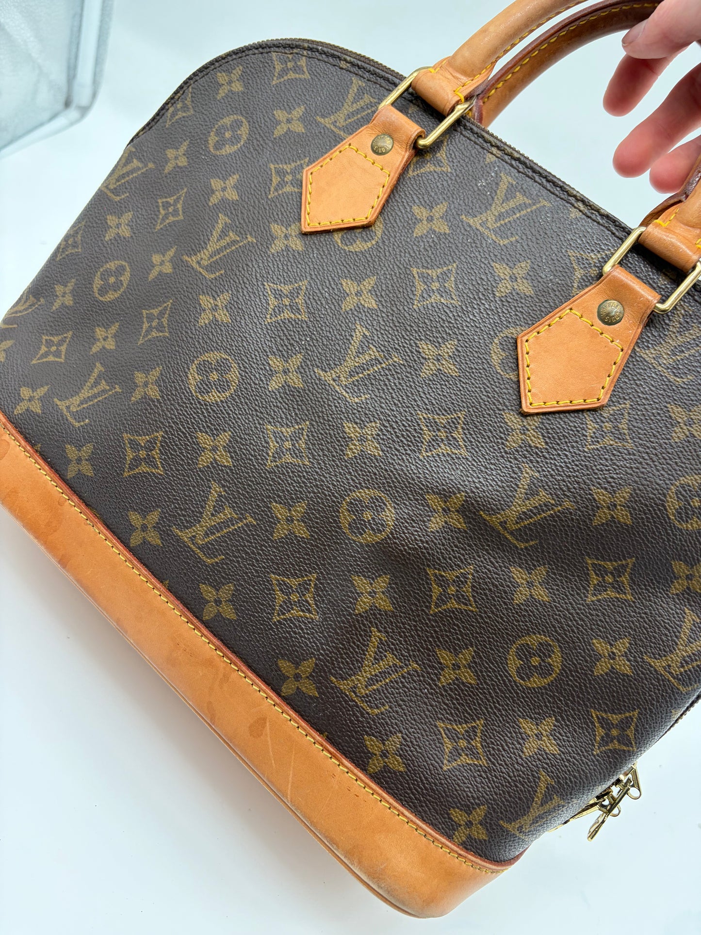Louis Vuitton Alma PM Monogram Handtasche