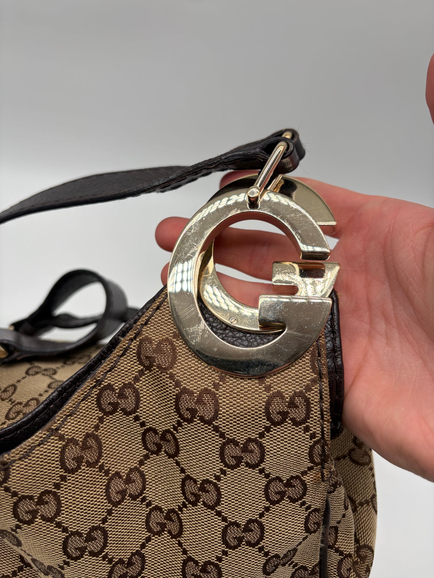 Gucci GG Canvas Charlotte Schultertasche braun beige