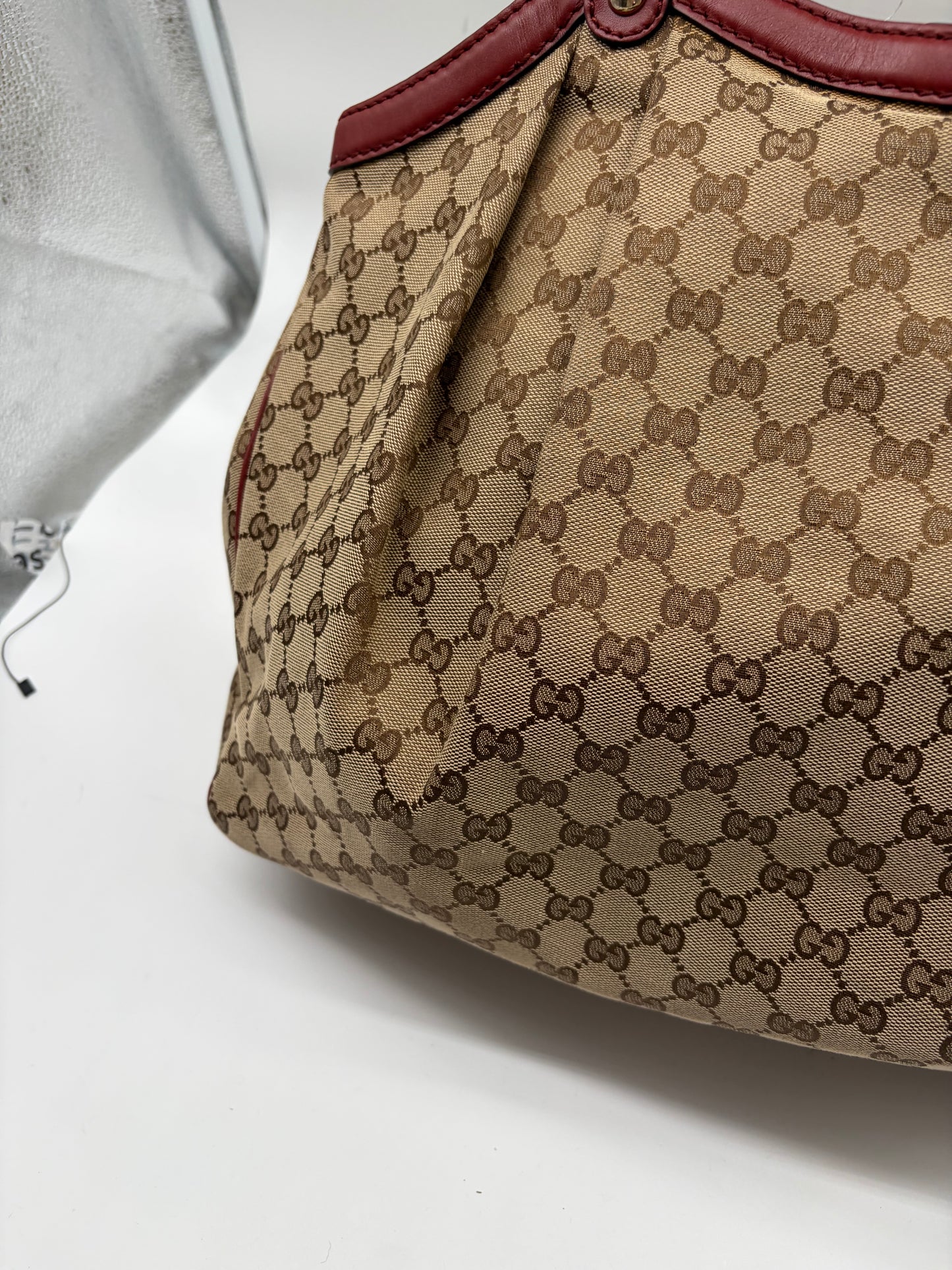 Gucci Large Sukey Tote beige Canvas mit rotem Leder