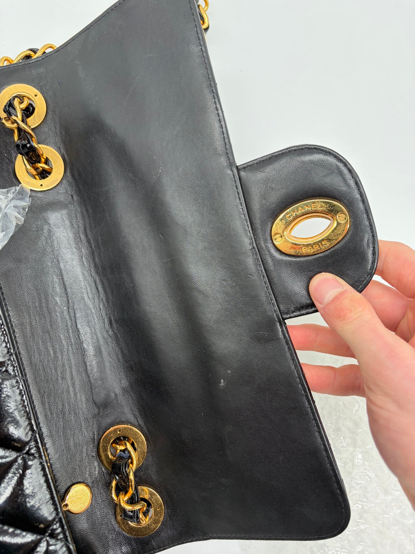 Chanel Deca Matelassé 30 Lackleder Schultertasche