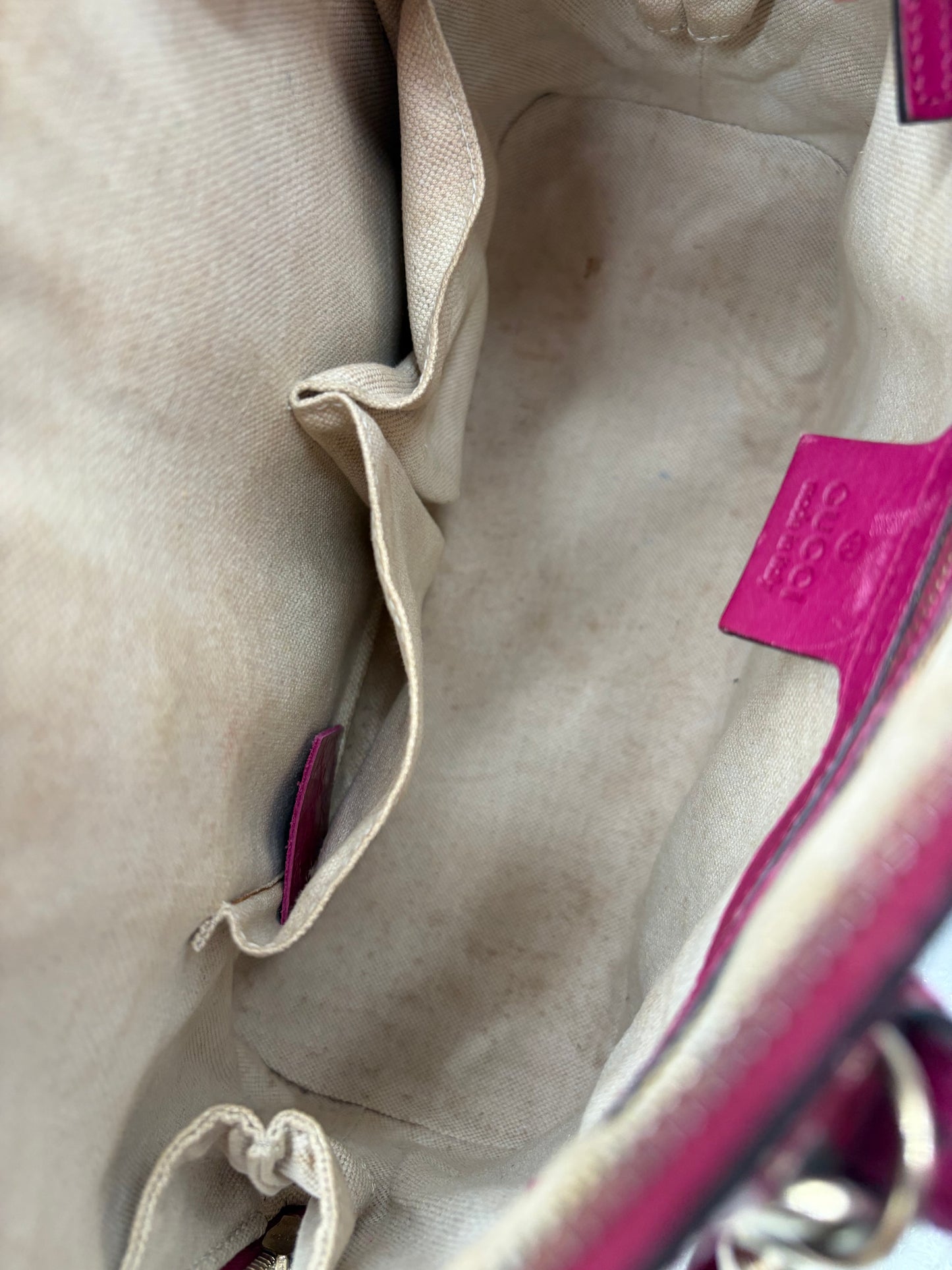 Gucci Microguccissima Pink Lackleder Handtasche