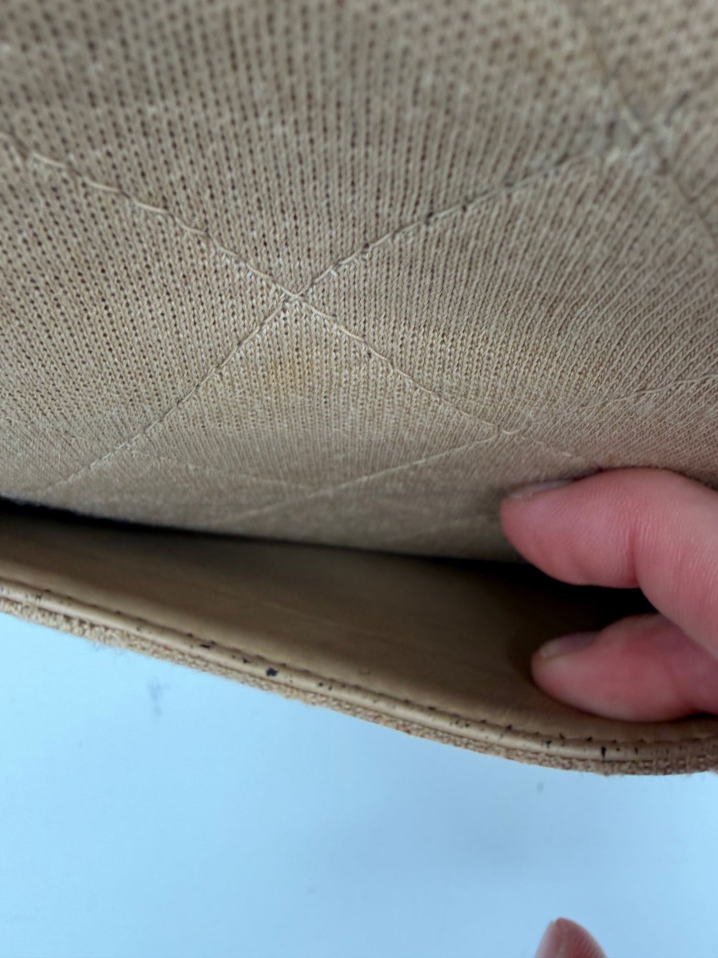 Chanel Matelassé Flap Baumwolle Schultertasche – Beige