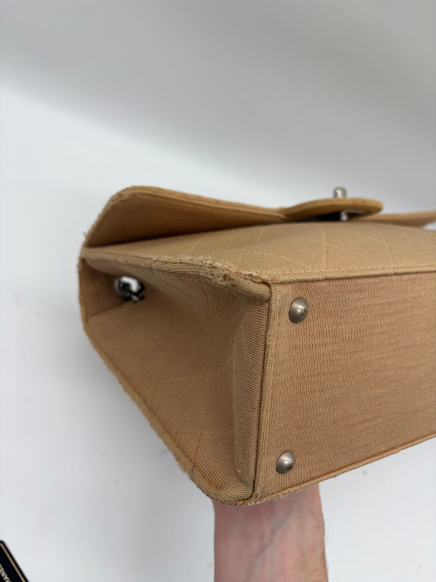 Chanel Matelassé Flap Baumwolle Schultertasche – Beige