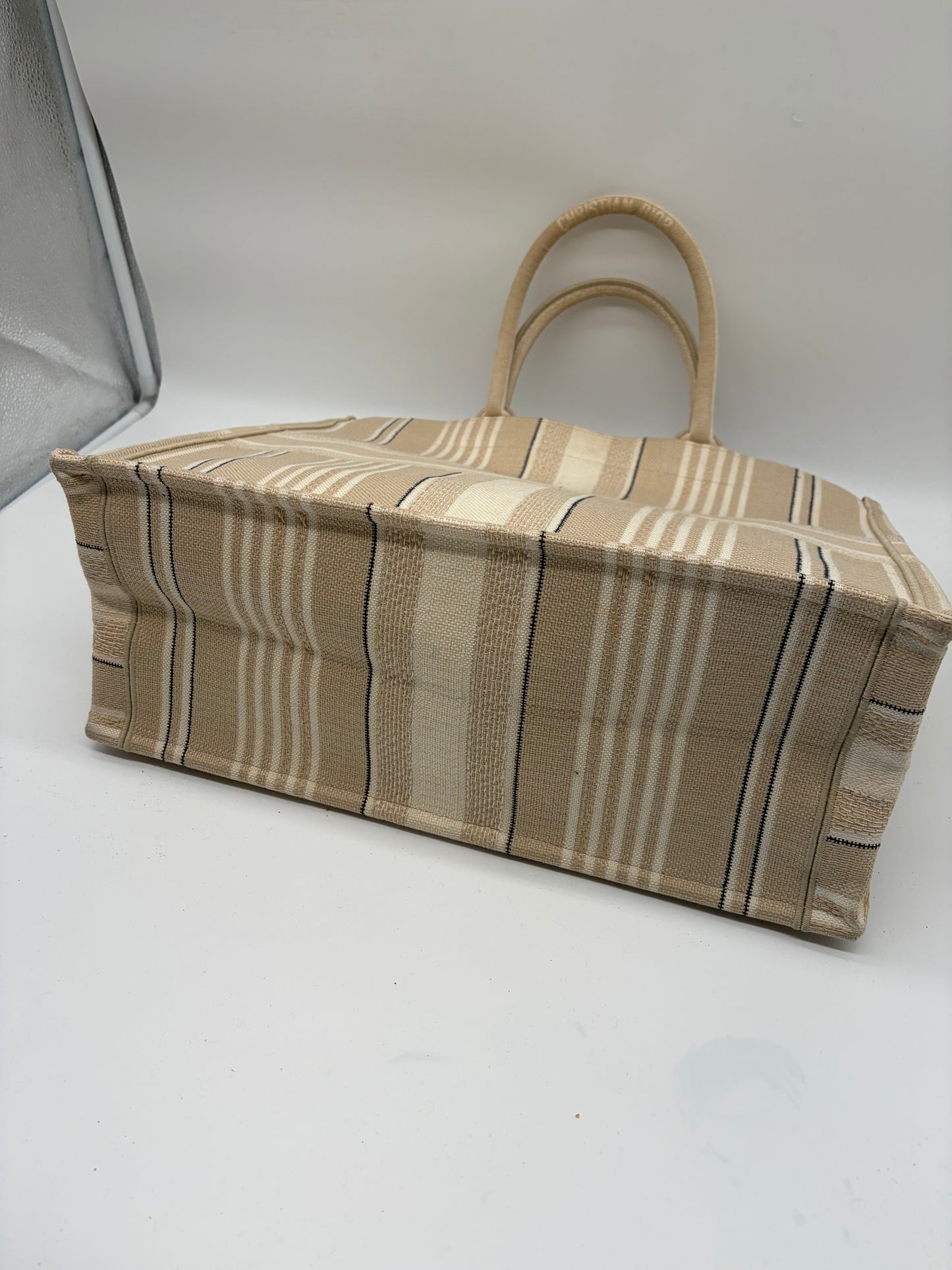 Christian Dior Beige Book Tote Shopping Tasche Medium