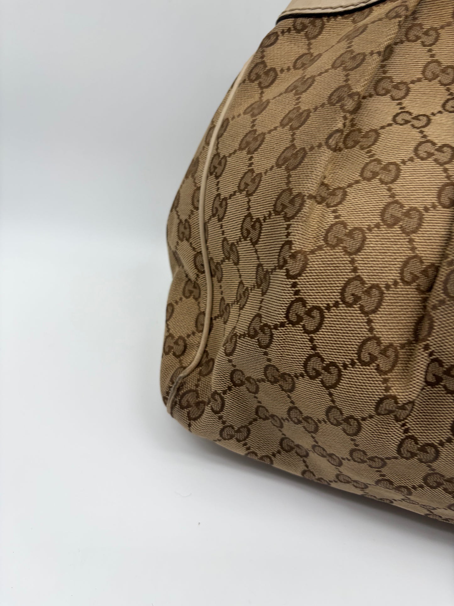 Gucci Sukey Medium Tote beige weiß Handtasche
