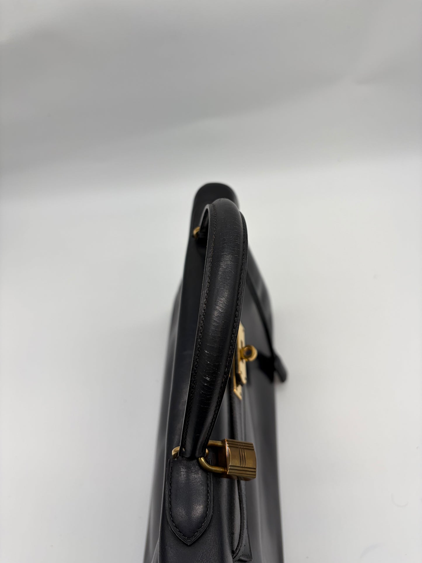 Hermès Kelly 32 Handtasche Navy Kalbsleder