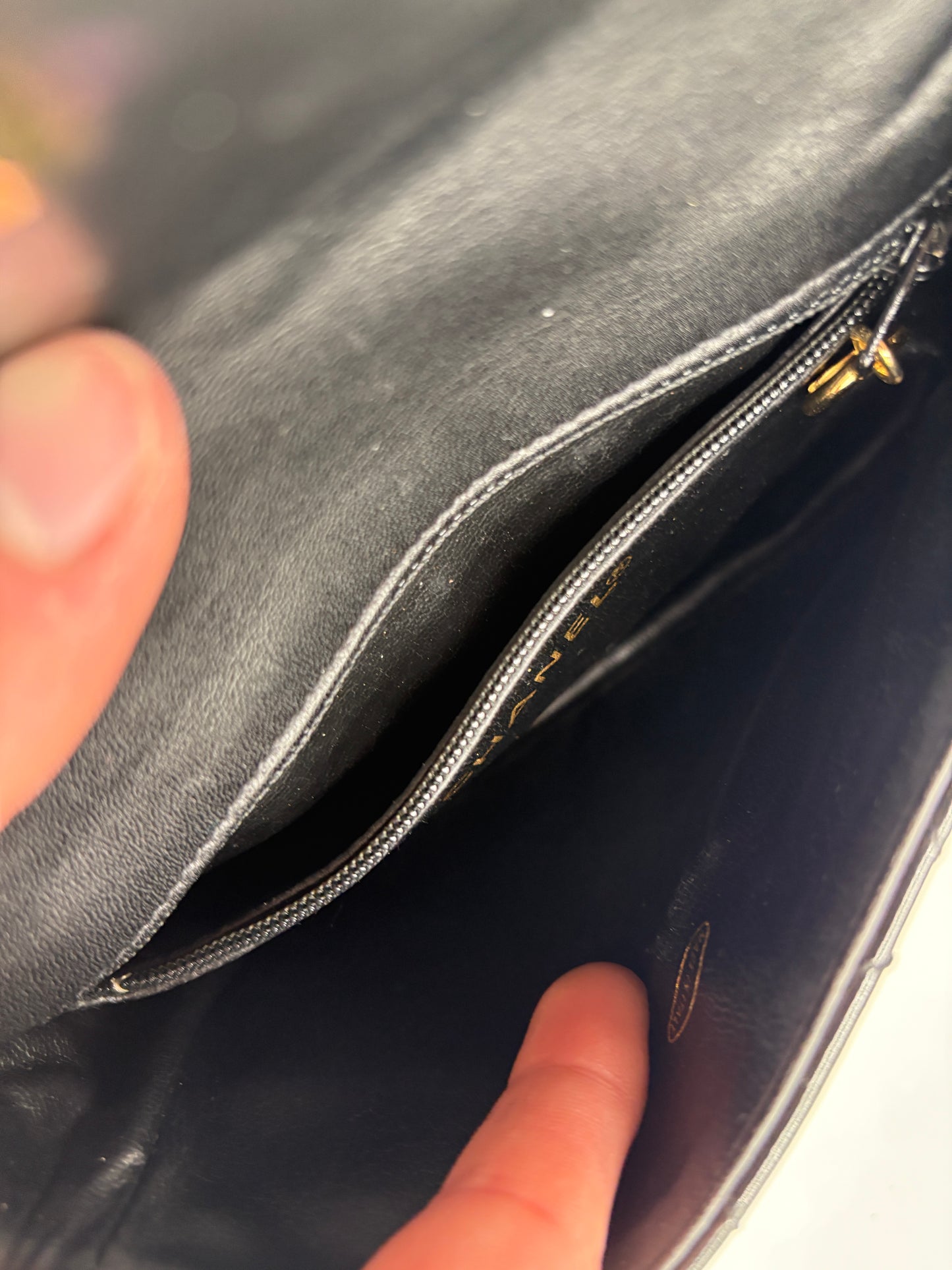 Chanel CC Quitted Gürteltasche aus Lackleder